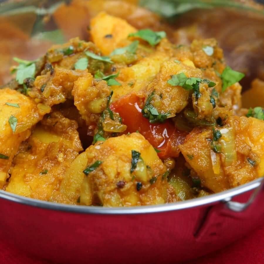 Vegetable Bombay potato curry. A spicy tasty Indian classic.